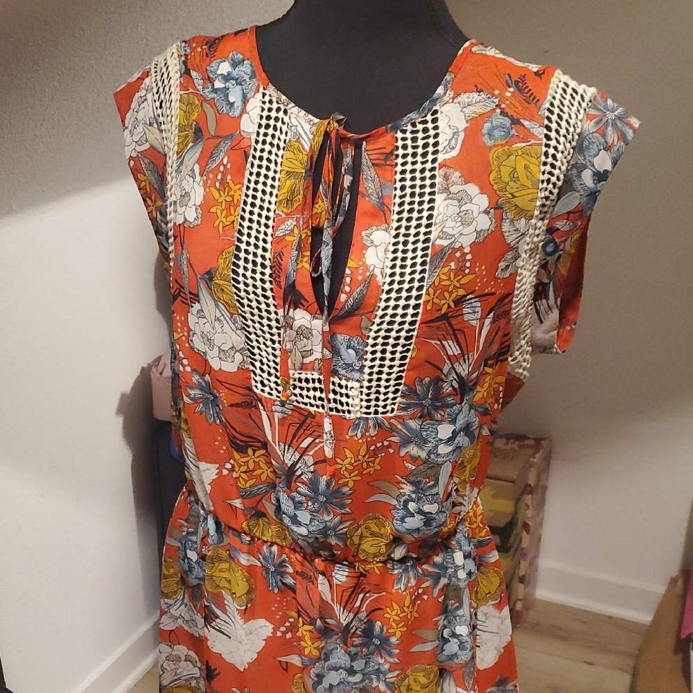 Black Rainn Vibrant Floral Midi Dress